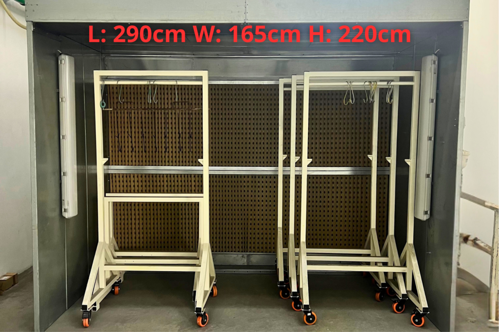 Moderne CNC Maschinen im Einsatz